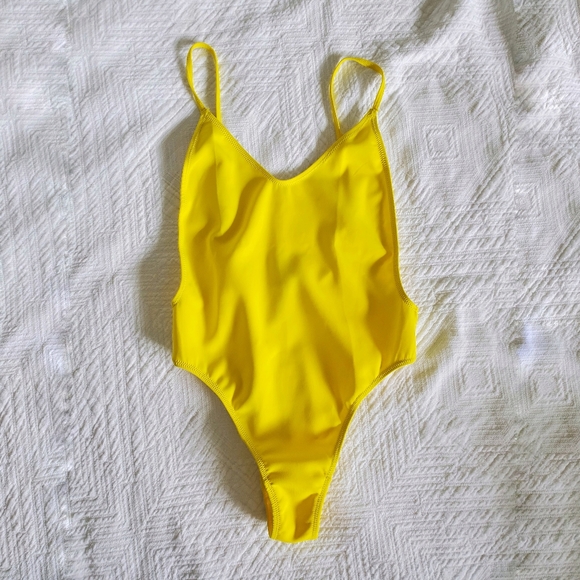 NWT Kendall & Kylie | One Piece Size XS - Picture 1 of 4
